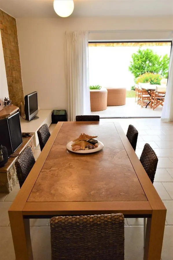 Elenos Villa Poszídi